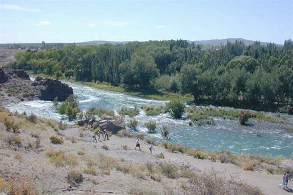 «La Pampa – Mendoza» Río Atuel